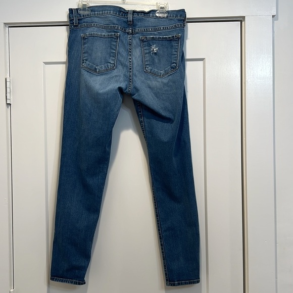 Flying Monkey by Buckle distressed skinny jeans size 29. - Picture 4 of 7